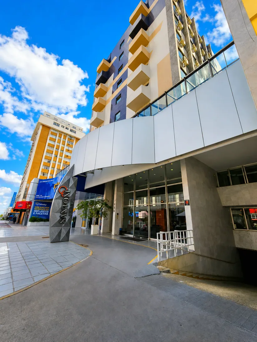 Fachada do Hotel Santoni em Guarapuava